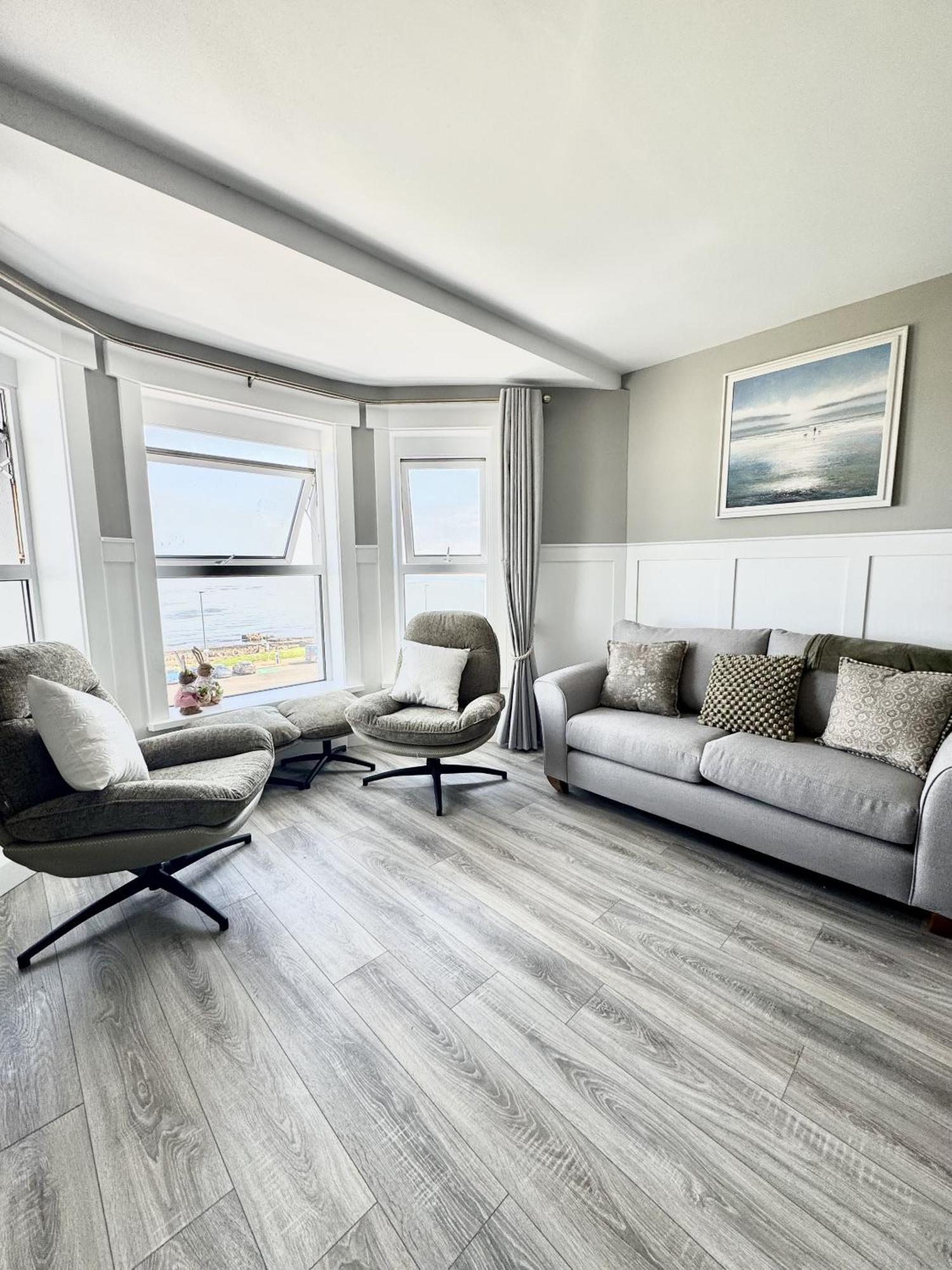No 6 Lansdowne Apartment พอร์ตรัช ห้อง รูปภาพ